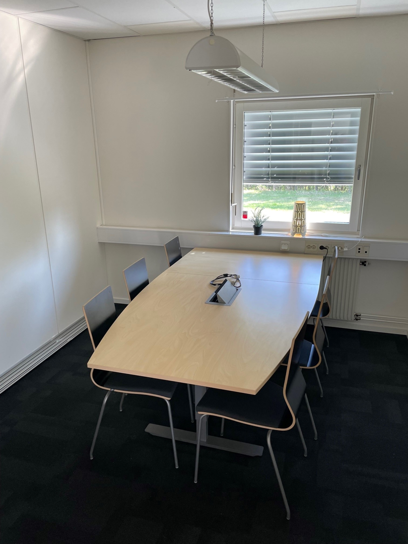 Konferens.png Konferens.png