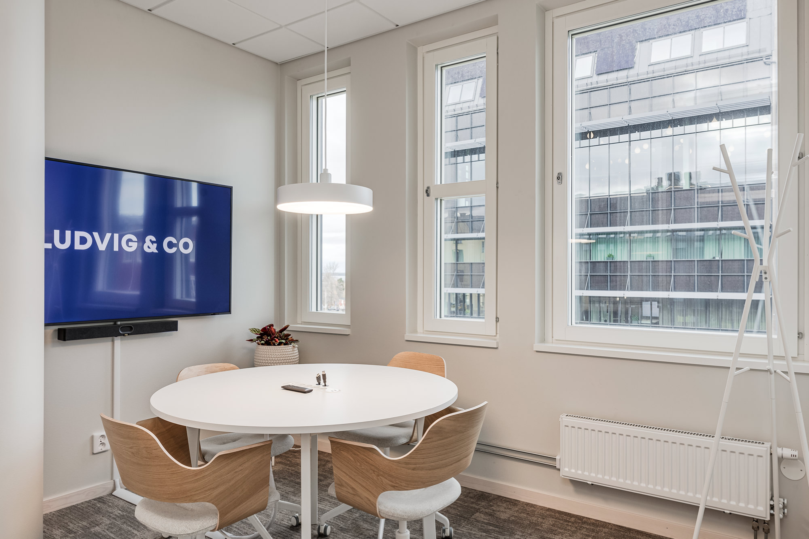 Mindre mötesrum Ludvig & Co.png Mindre mötesrum Ludvig & Co.png